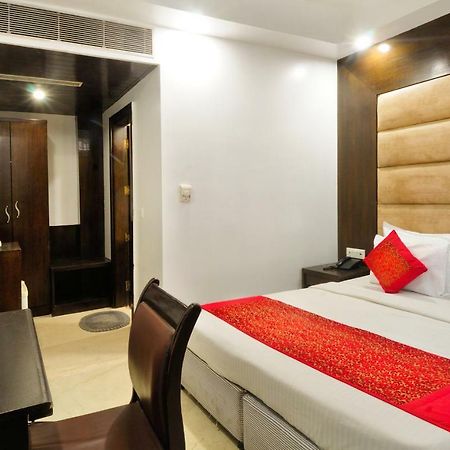 Hotel Benz International Delhi  Extérieur photo