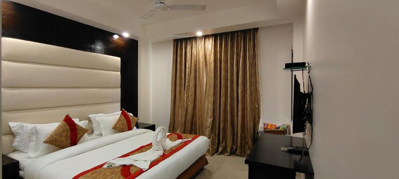 Hotel Benz International Delhi  Extérieur photo