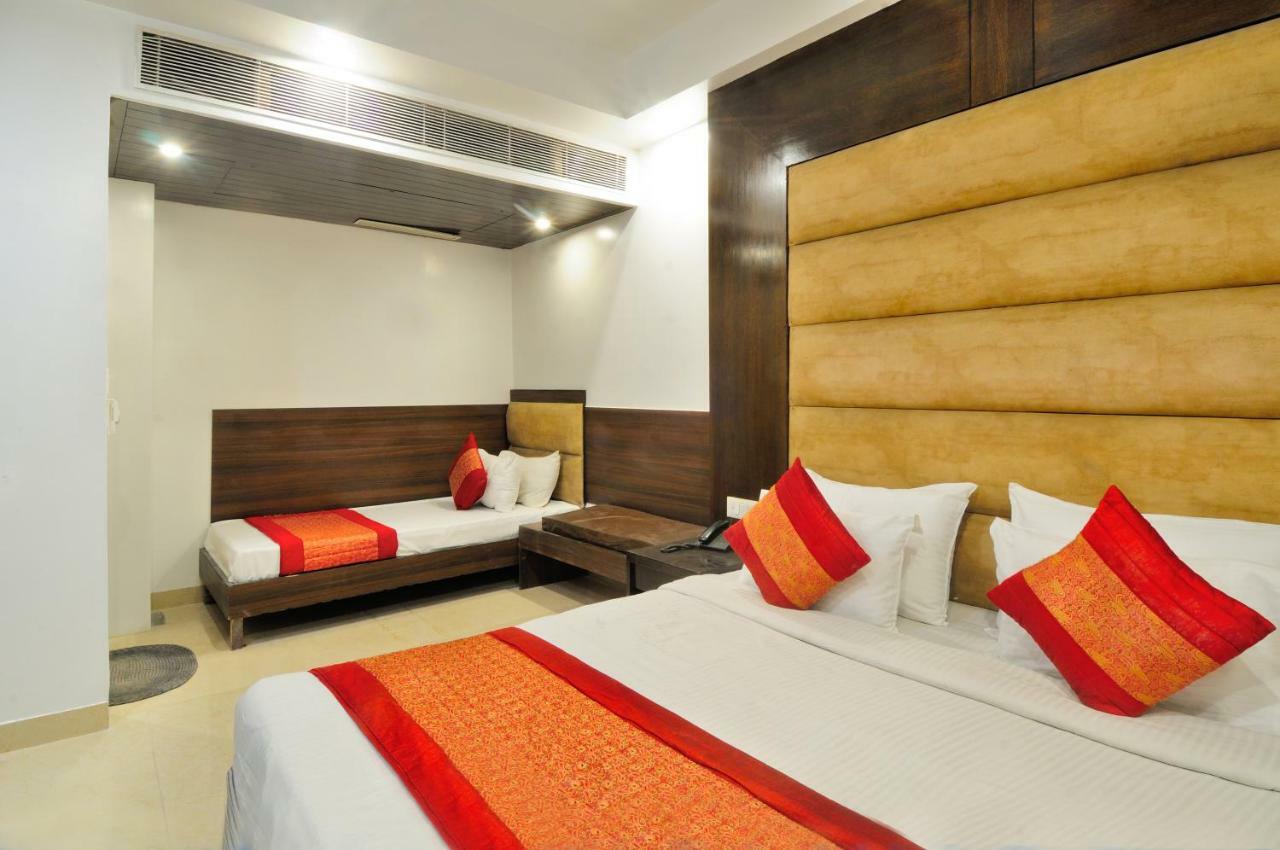 Hotel Benz International Delhi  Extérieur photo