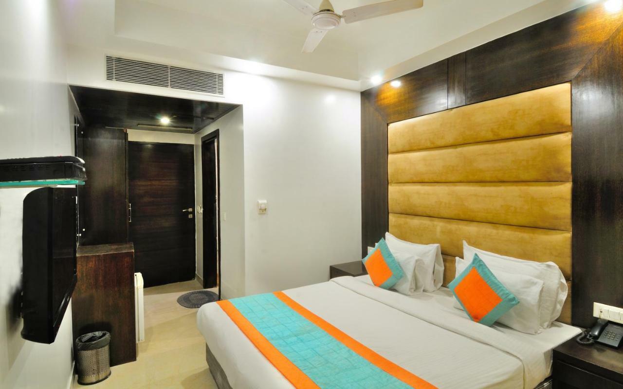 Hotel Benz International Delhi  Extérieur photo