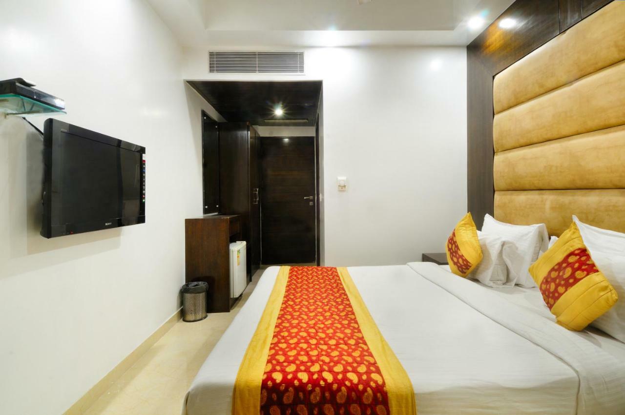 Hotel Benz International Delhi  Extérieur photo