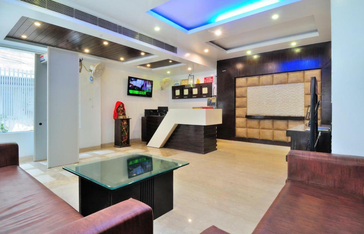 Hotel Benz International Delhi  Extérieur photo