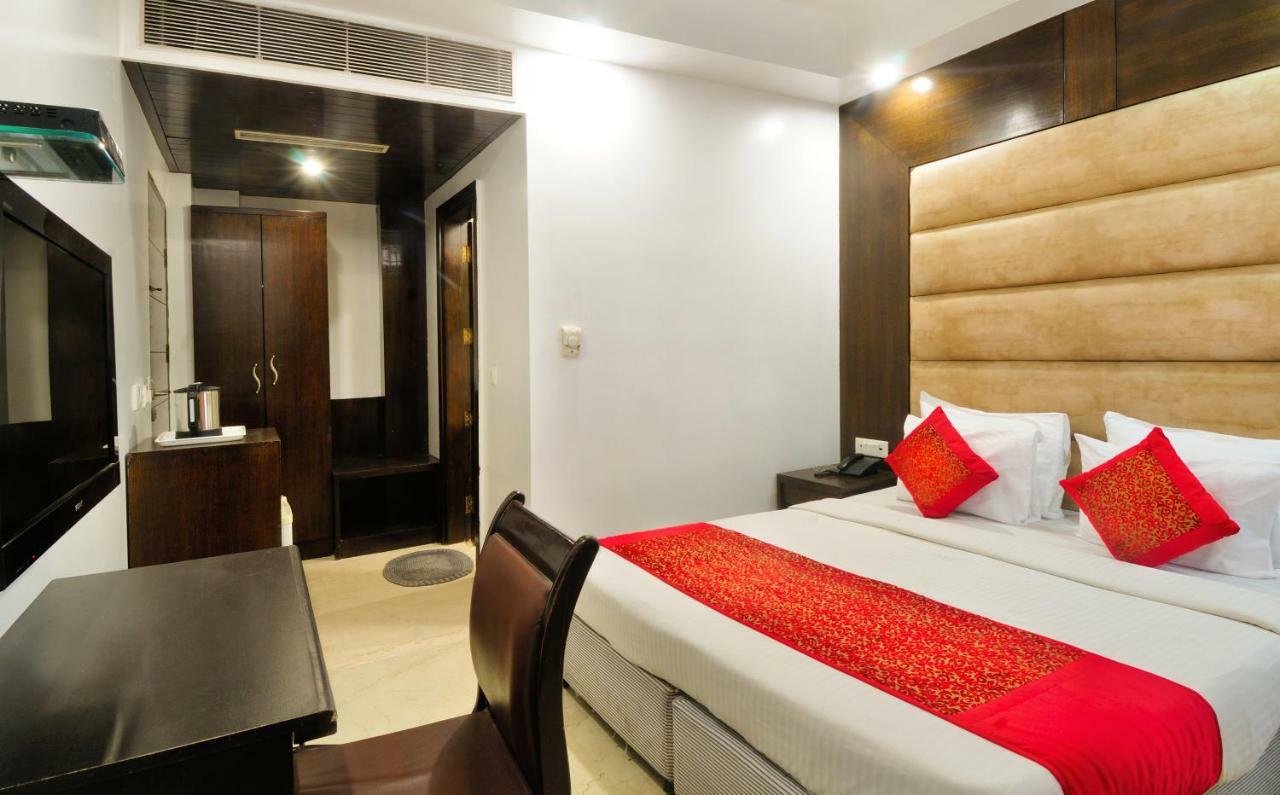 Hotel Benz International Delhi  Extérieur photo