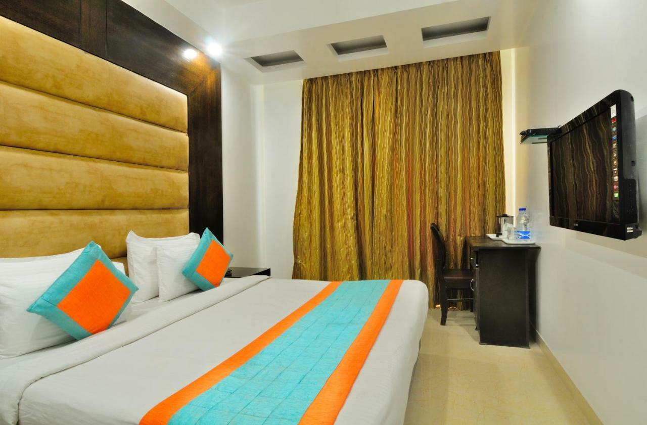 Hotel Benz International Delhi  Extérieur photo