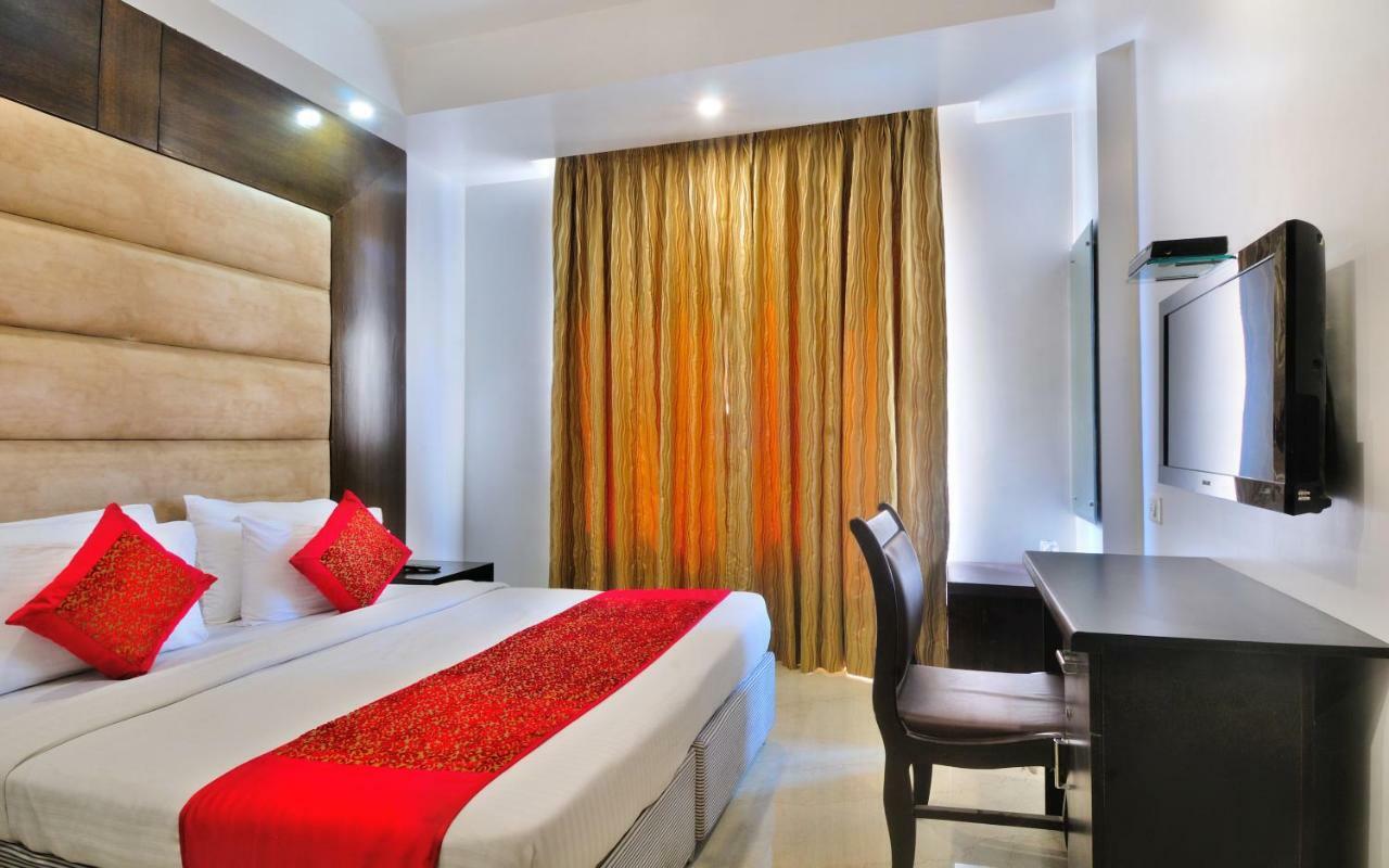Hotel Benz International Delhi  Extérieur photo